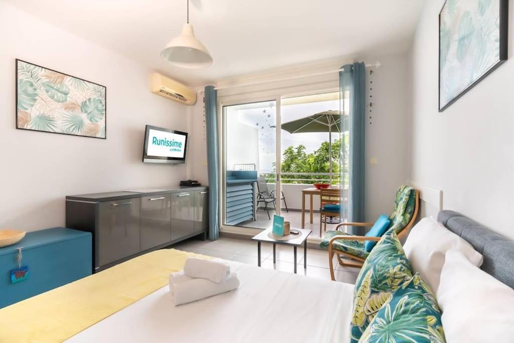 Flamboyant - Studio 2 Personnes Avec Lit De Qualite Hoteliere Separable Pour Couple Ou Amis Avec Tres Belle Terrasse A 12 Min A Pied Ou 4 Min En Voiture Du Lagon De L'Ermitage - St Gilles Les Bains Ла-Салін-ле-Бен Екстер'єр фото